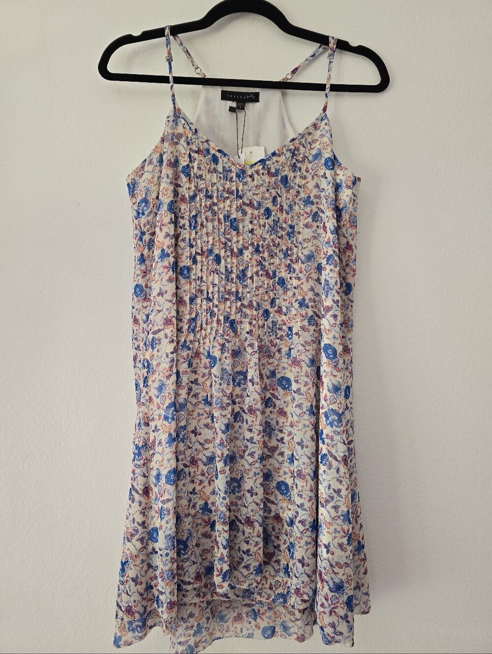 Sanctuary NWT Floral Pintuck Spaghetti-Strap Mini Dress - Blue & Cream
